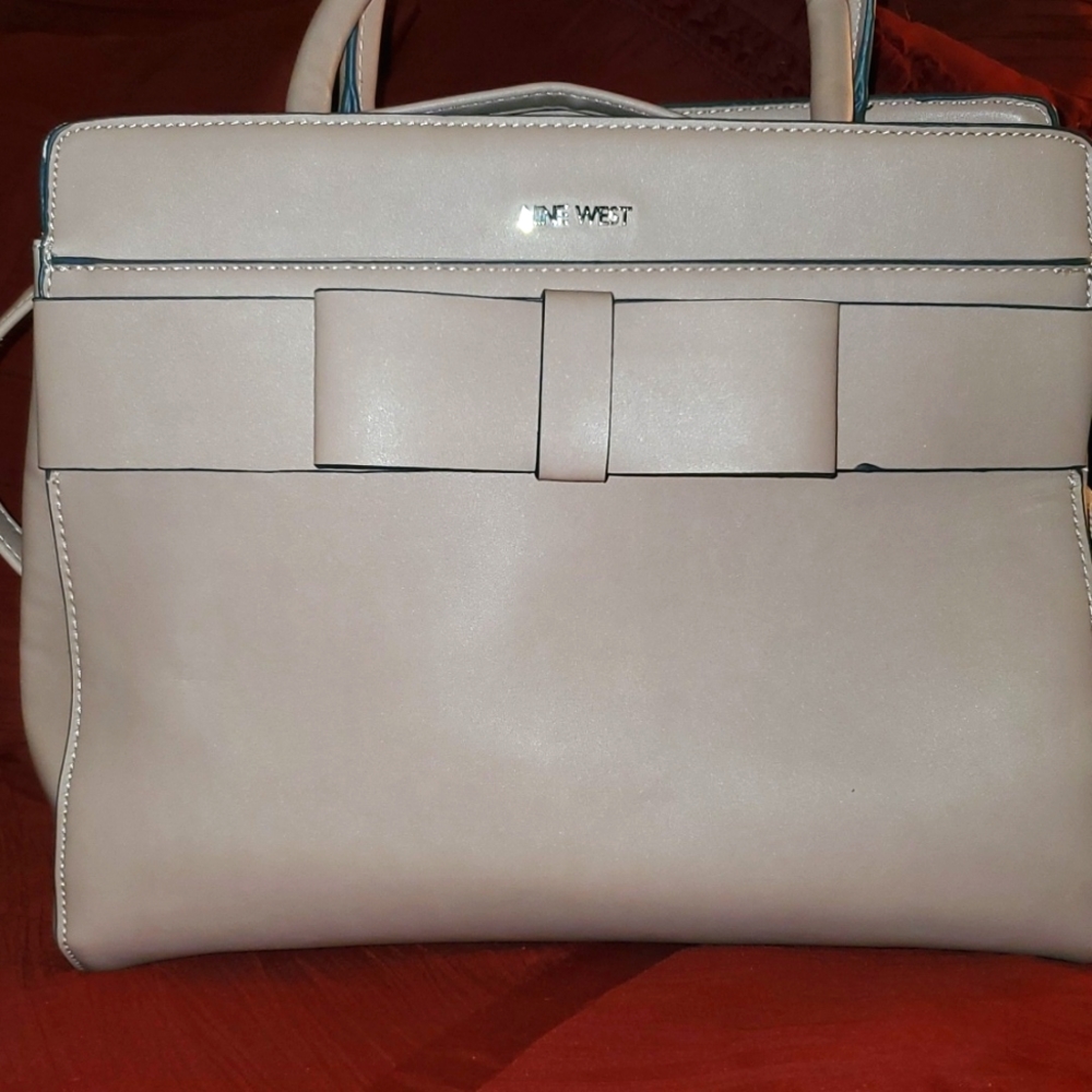 Nine West Beautiful Pink Purse